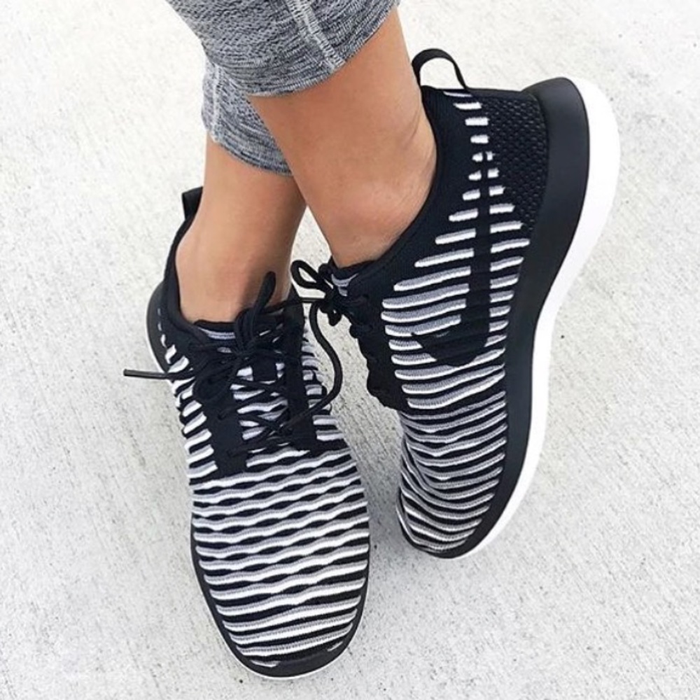 Nike Roshe Two Flyknit